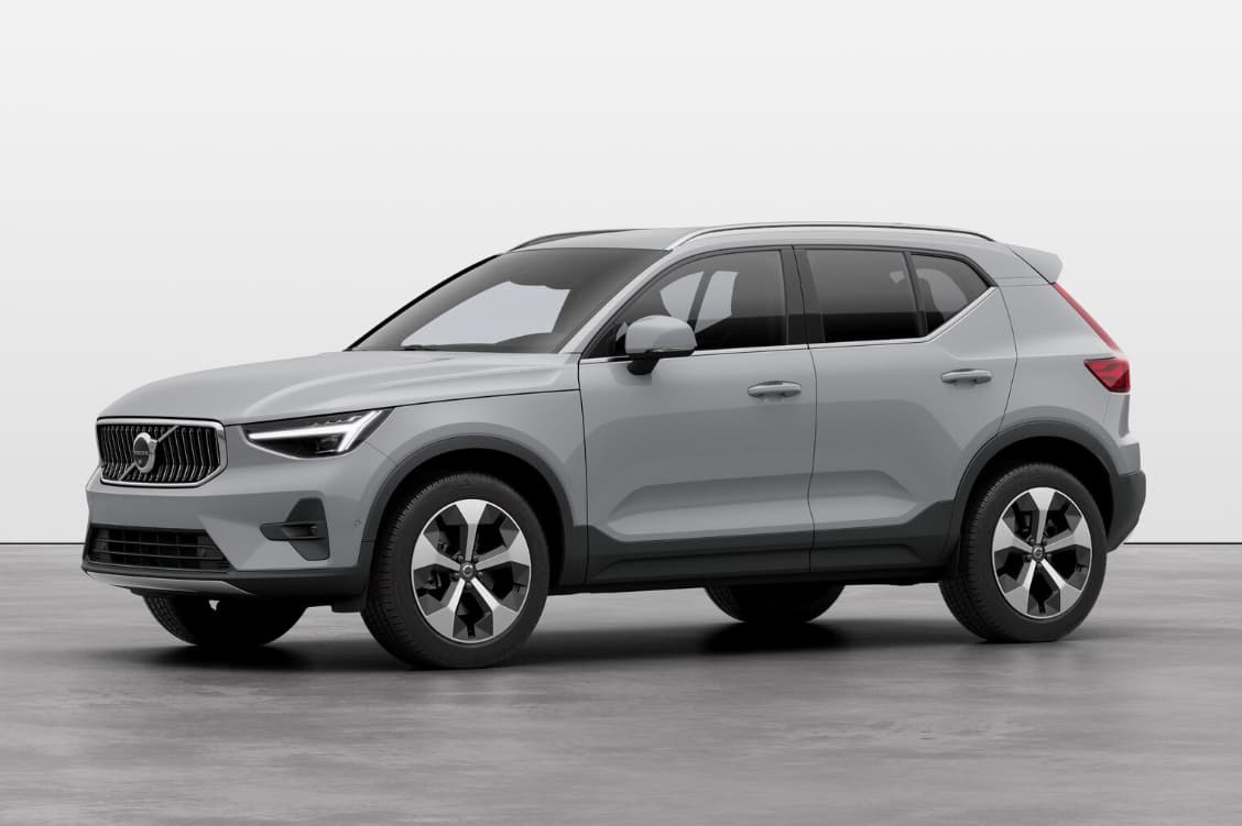 VOLVO XC40 ヴェイパーグレー